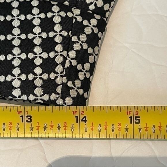 Banana Republic Black White Pencil Skirt Size 2P - Picture 11 of 12